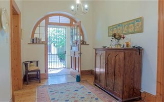 4 Bedroom House in Claremont Upper