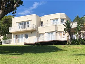 3 Bed Townhouse in Palm Beach