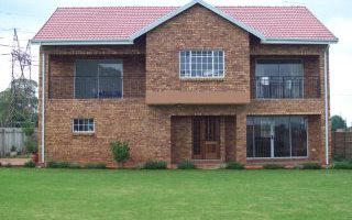 3 Bedroom Cluster in Fairleads