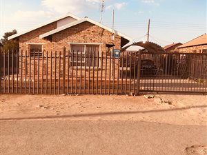 3 Bed House in Mmabatho unit 13