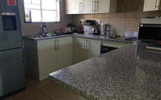 2 Bedroom Townhouse in De Aar