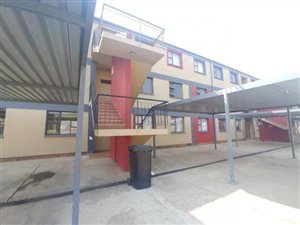 2 Bed Apartment in Madadeni