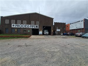 1500 m² Industrial space in Jacobs
