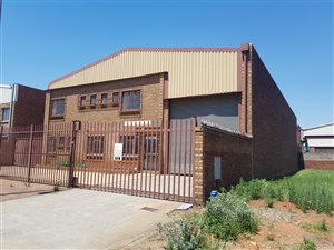 700 m² Industrial space in Primrose