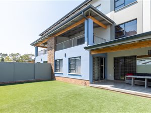 3 Bed Apartment in Carlswald Estate