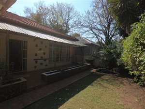 3 Bed House in Westdene