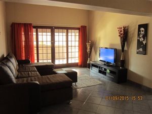 2 Bed Townhouse in Waterval East