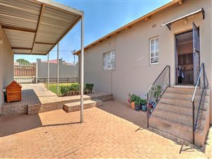 3 Bed House in Whiteridge