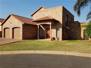 3 Bed House in Wierda Glen