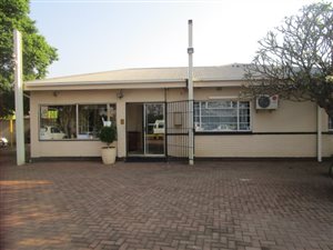 214 m² Commercial space in Lyttelton Manor