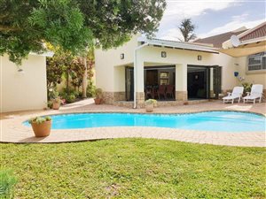 4 Bed House in Birdswood