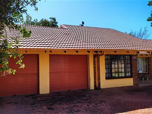 4 Bed House in Fichardtpark