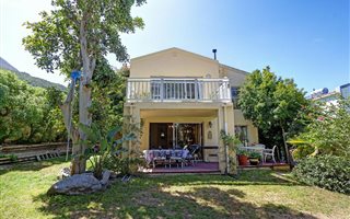 3 Bedroom House in Hout Bay and surrounds