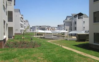 2 Bedroom Apartment in Fourways