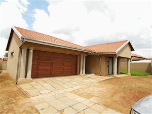 3 Bed House in Commercia