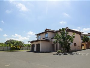 3 Bed Apartment in Arboretum