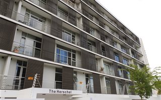 1 Bedroom Apartment in Claremont Upper