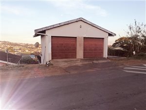 3 Bed House in Riverhorse Valley