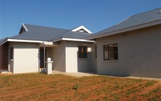 3 Bedroom House in Colts Hill
