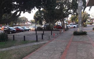 26 m² Retail Space in Athlone Park