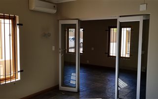 46 m² Office Space in Clubview