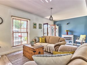 2 Bed Townhouse in Harfield Village