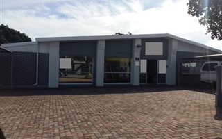 250 m² Office Space in Newton Park