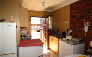 2 Bedroom Apartment in Rietfontein