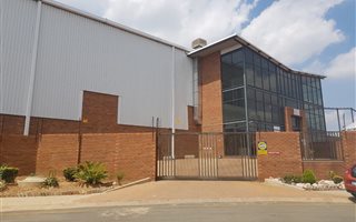 2816 m² Industrial space in Ormonde