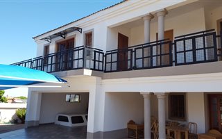 610 m² Commercial space in Flora Park