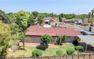 3 Bedroom House in Birchleigh