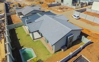 3 Bedroom Cluster in Waterkloof