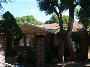 4 Bedroom House in Krugersdorp Central