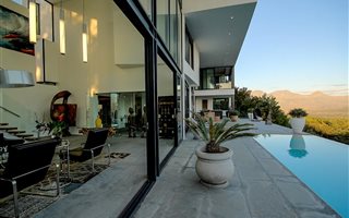 5 Bedroom House in Spanish Farm
