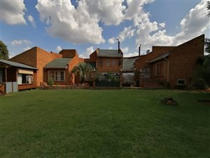 4.1 ha Farm in Wheatlands