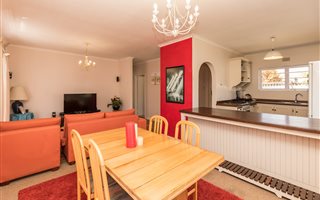 3 Bedroom House in Kirstenhof