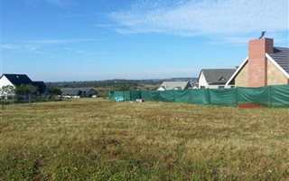 986 m² Land available in Cotswold Downs Estate