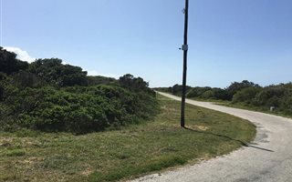 883 m² Land available in Boknesstrand