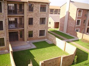 2 Bedroom Townhouse in Eco Park