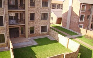 2 Bedroom Townhouse in Eco Park