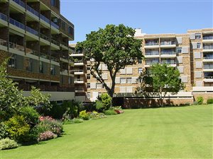 3 Bed Apartment in Newlands Upper