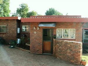 4 Bed House in Wingate Park