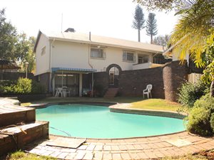 4 Bed House in Florida Park