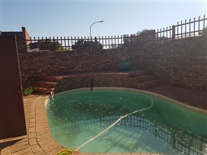 3 Bed House in New Park
