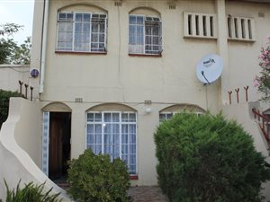 3 Bed Duplex in Vereeniging Central