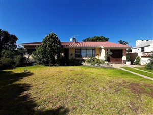 5 Bed House in Bredasdorp