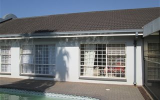 4 Bedroom House in Vanderbijlpark SE