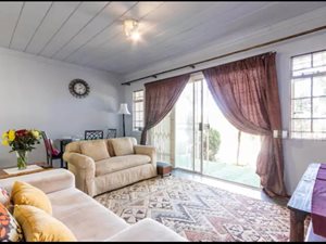 3 Bed Townhouse in Sterrewag