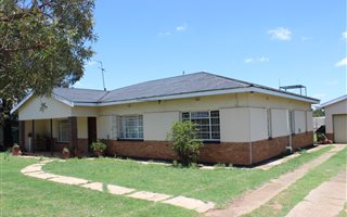 2.1 ha Farm in Northdene