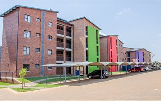 2 Bedroom Apartment in Mooikloof Equestrian Estate